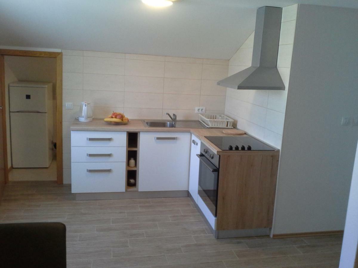 Appartement Sanja M 2 *
